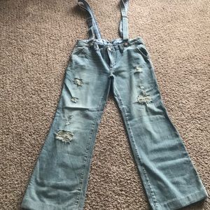 Suspender jumper jeans